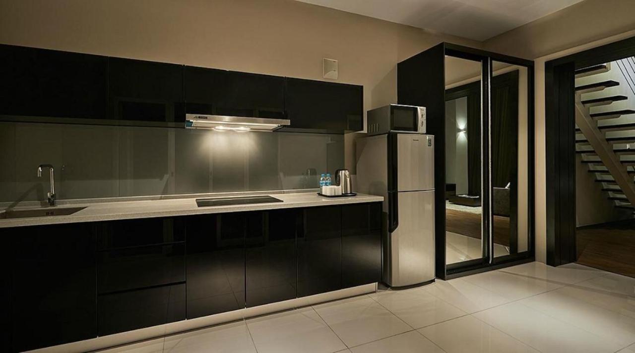 Maritime Luxury Suites George Town Ngoại thất bức ảnh